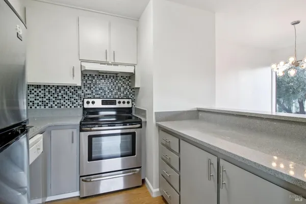 $549,000 | 81 Anchorage Road, Sausalito, CA 94965