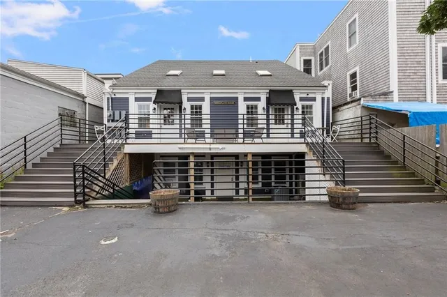 $2,750 | 38 Dr Marcus Wheatland Boulevard, Unit 5, Newport, RI 02840