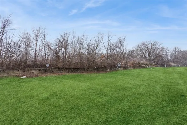 $300,000 | 14902 West Victoria Crossing, Lockport, IL 60441
