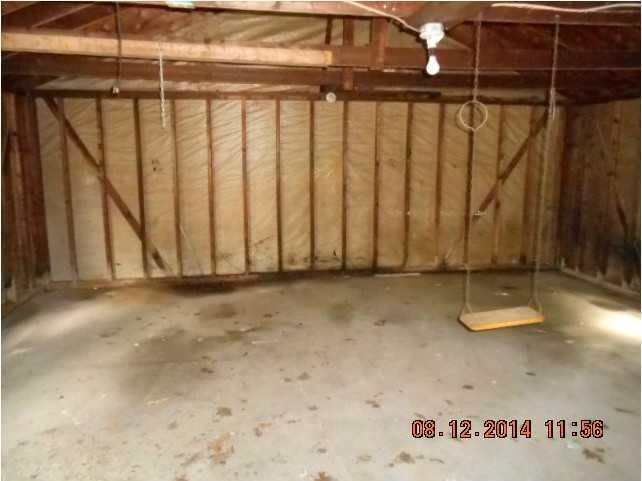 957 Cape Road Limington, ME 04049 - Photo 12 of 18 Garage.