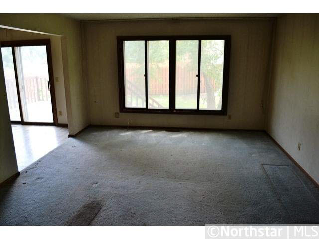 9401 Briar Road Bloomington, MN 55437 - Photo 3 of 17