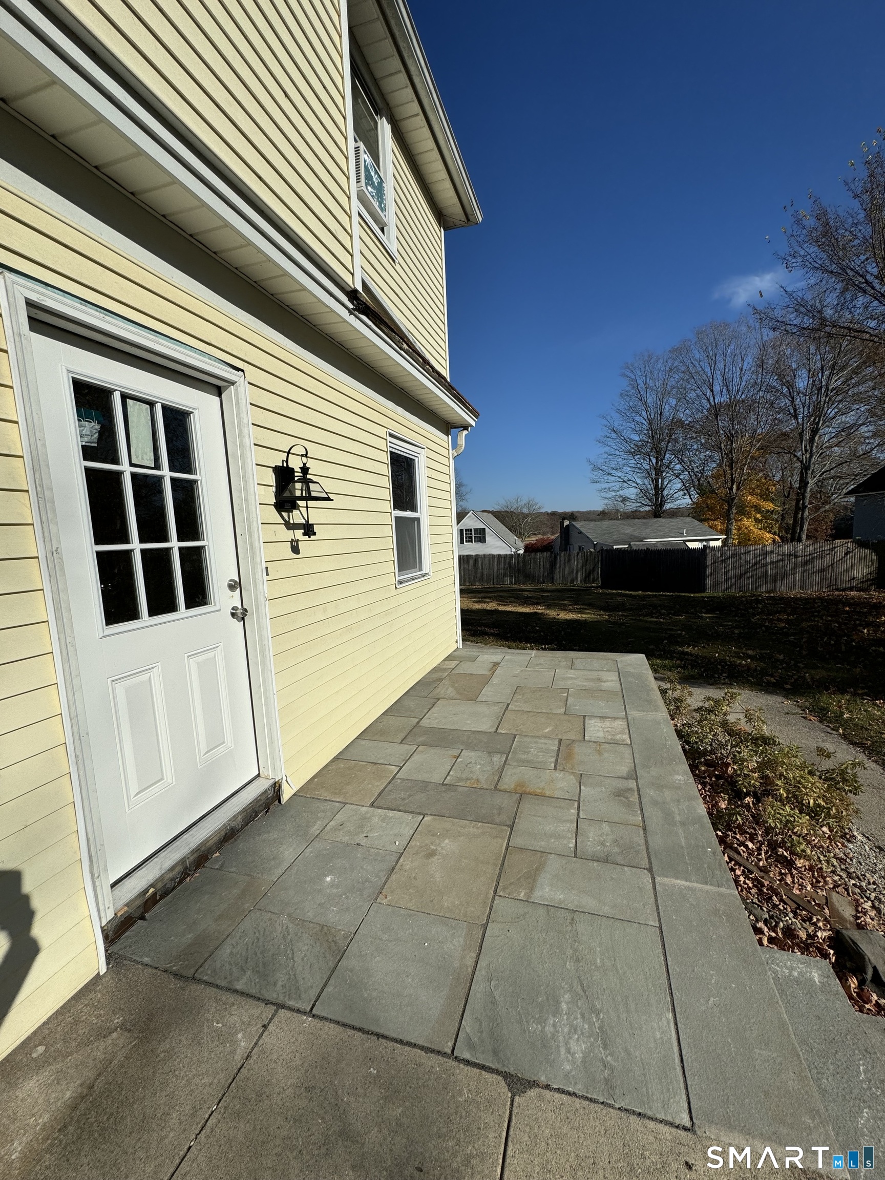 43-45 High Street Clinton, CT 06413 - Photo 16 of 28