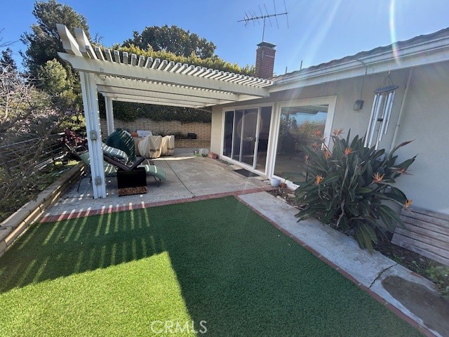 4919 Rockvalley Road Rancho Palos Verdes, CA 90275 - Photo 4 of 32