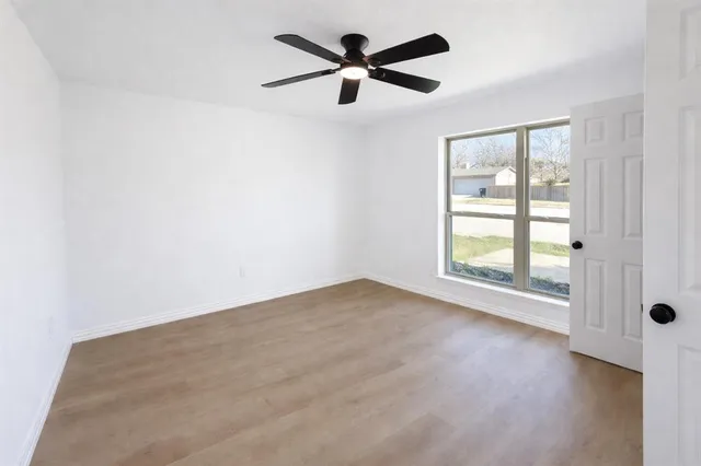 $298,000 | 5308 Wentworth Street, Fort Worth, TX 76132