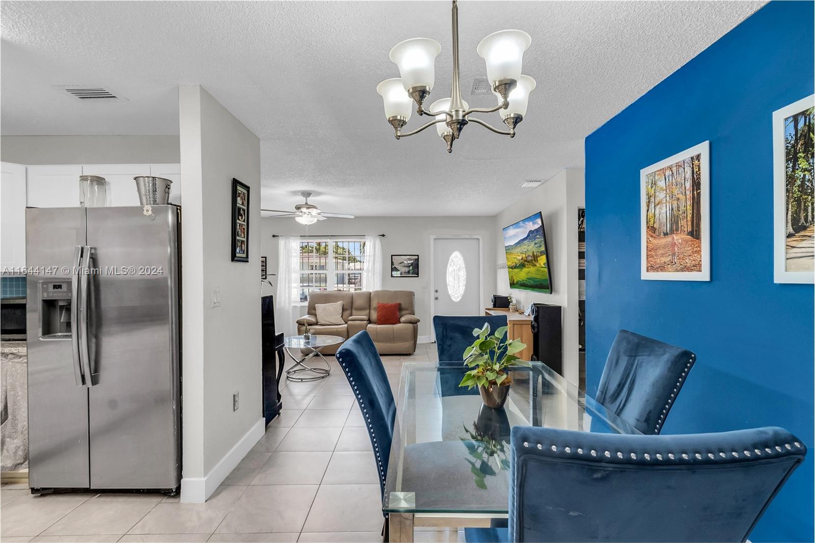 15260 Southwest 300th Street Homestead, FL 33033 - Photo 5 of 21 Gallery Image 5