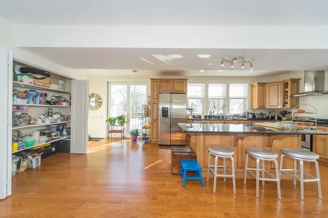 $7,950 | 53 Winslow Road, Unit A, Brookline, MA 02446