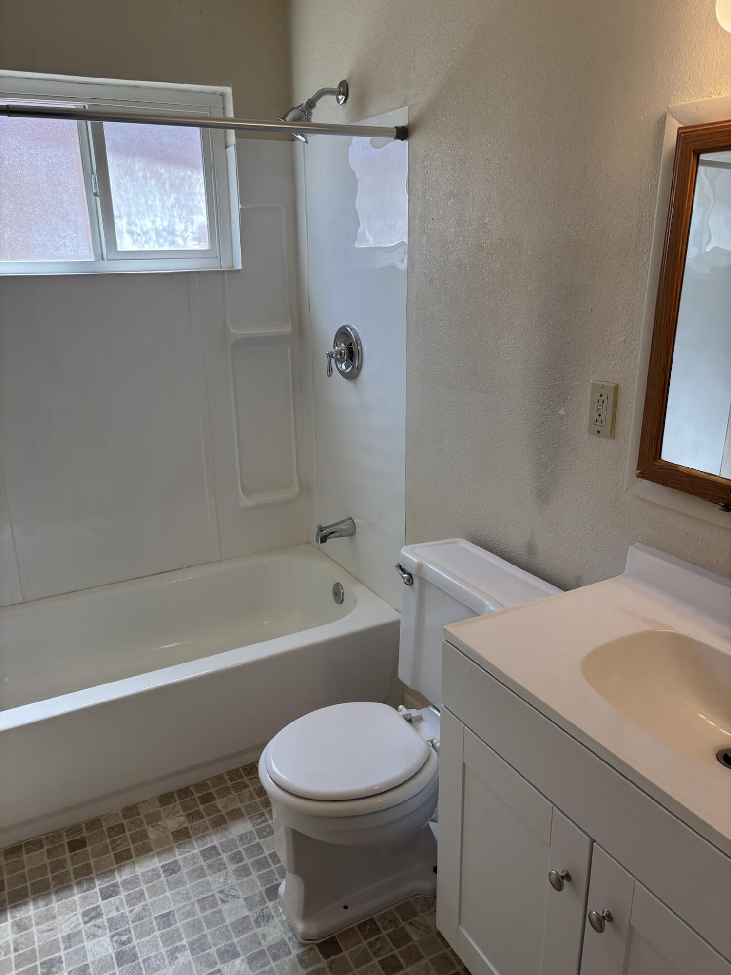 3540 Ricardo Avenue Redding, CA 96002 - Photo 10 of 12 BBB39EB0-4653-4A7D-A268-EA7C41A6D1C9