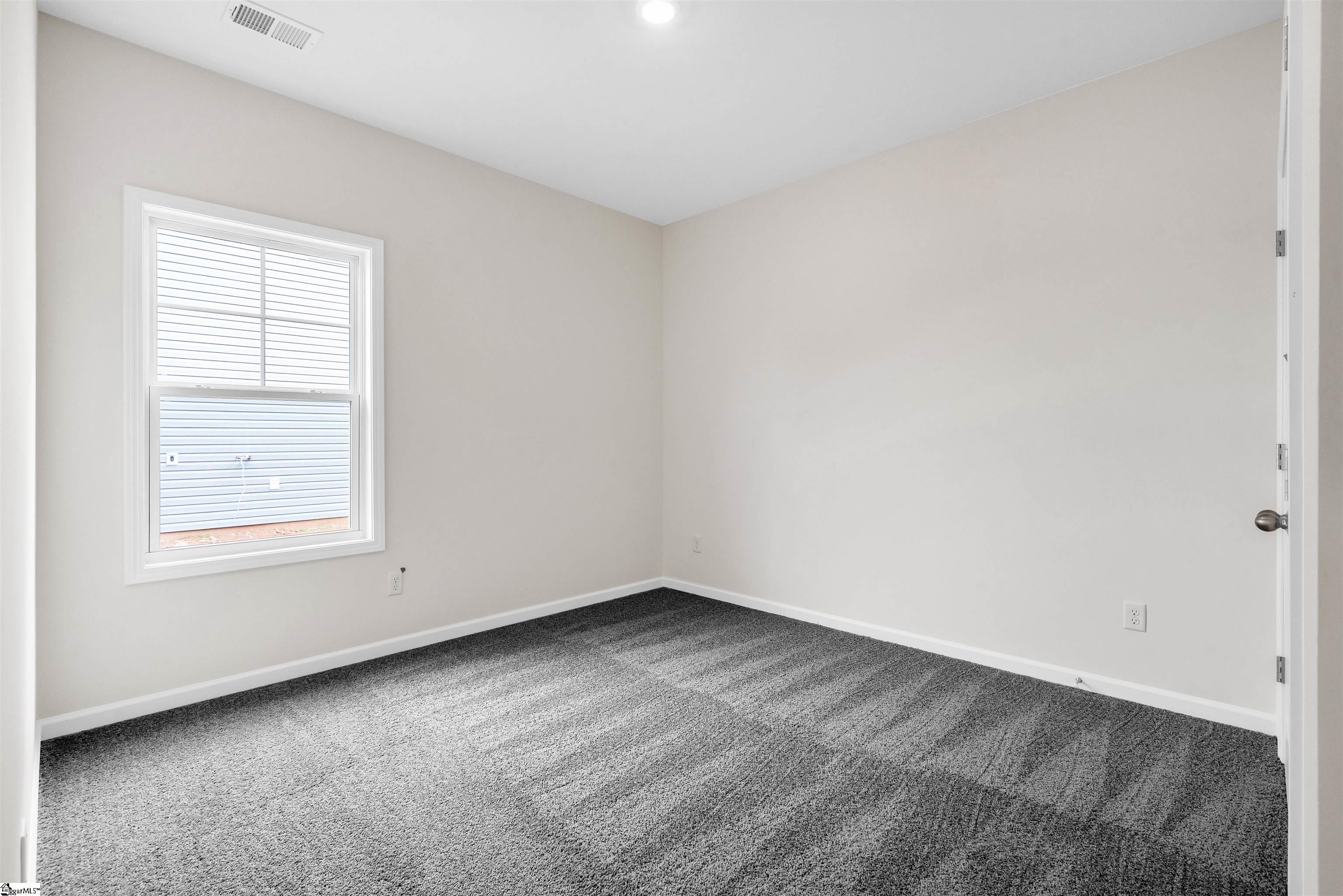 136 Hunter Ridge Drive Boiling Springs, SC 29316 - Photo 11 of 35 Gallery Image 11
