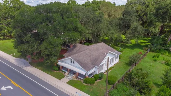 $940,000 | 3778 East C-466 Road, Oxford, FL 34484