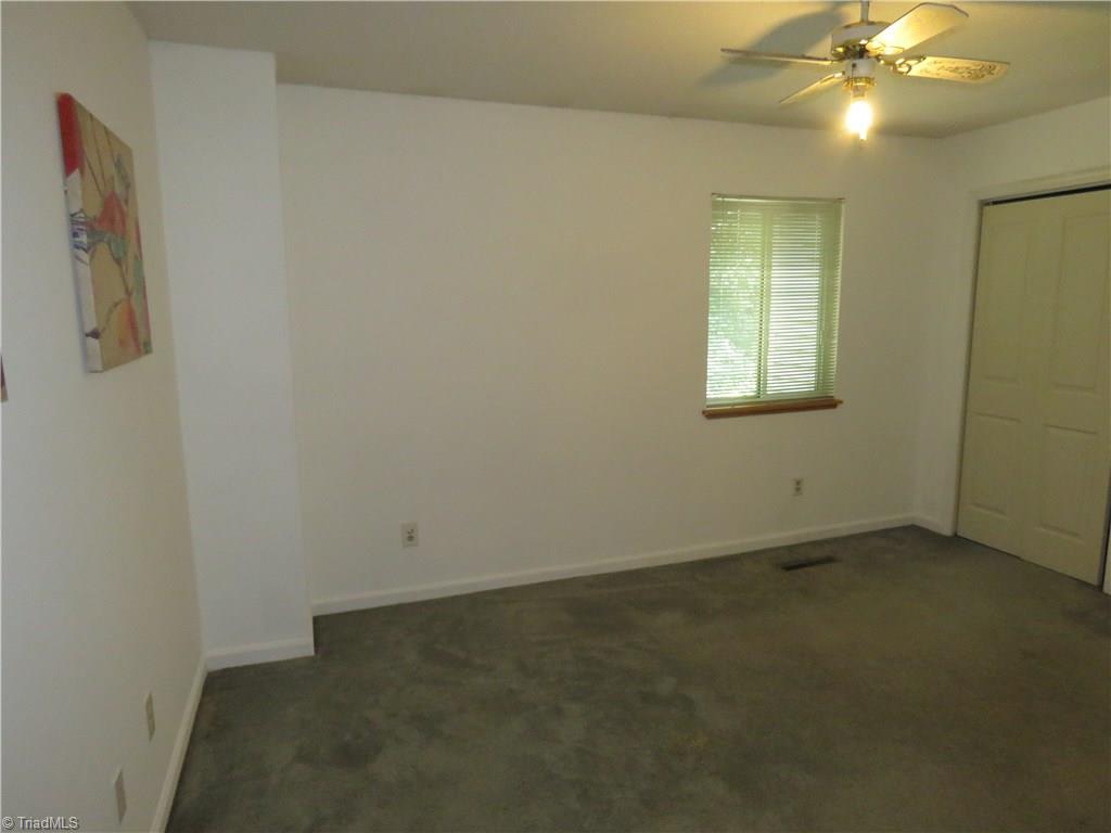6013 Old Plank Road Winston-Salem, NC 27106 - Photo 12 of 24