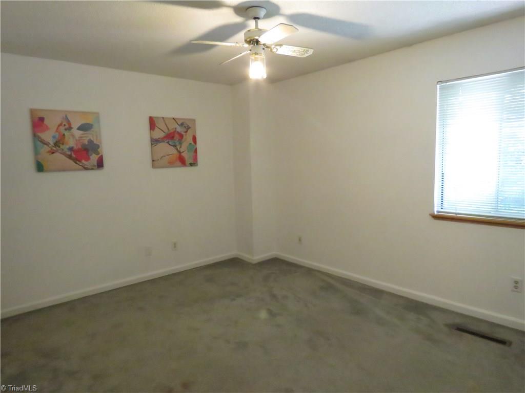 6013 Old Plank Road Winston-Salem, NC 27106 - Photo 9 of 24