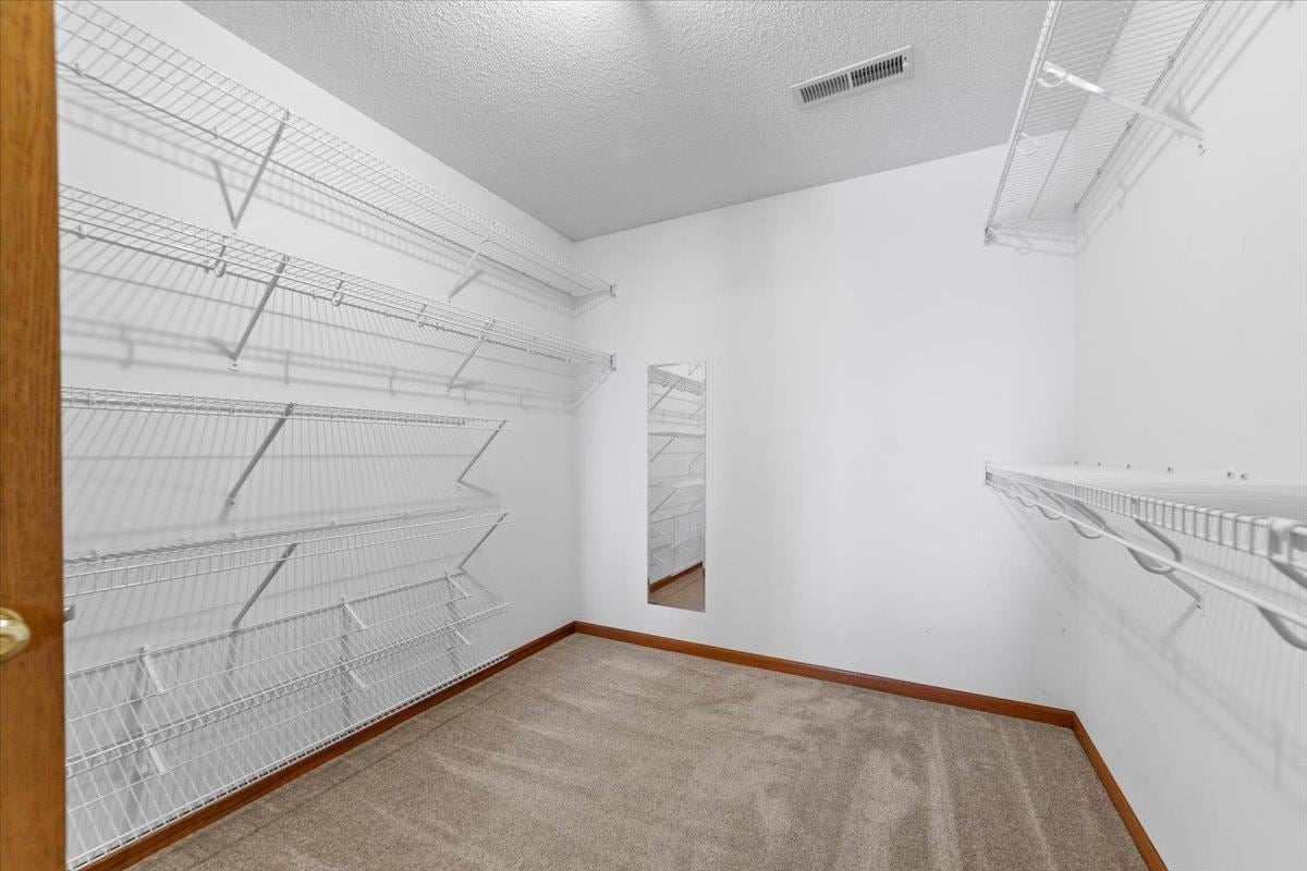 1516 Forest Road Coralville, IA 52241 - Photo 24 of 32 Gallery Image 24