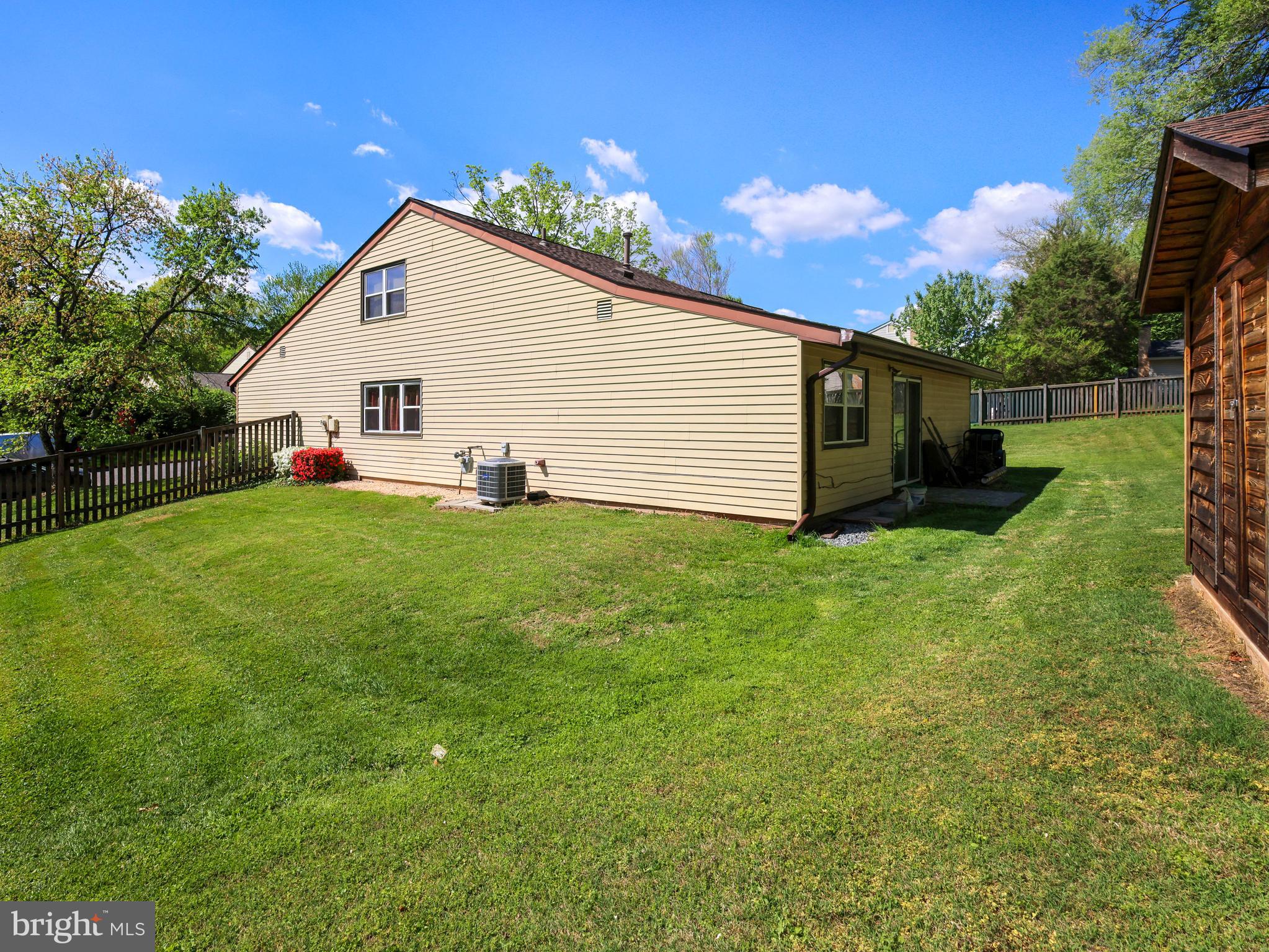 20 Running Brook Lane Sterling, VA 20164 - Photo 9 of 48