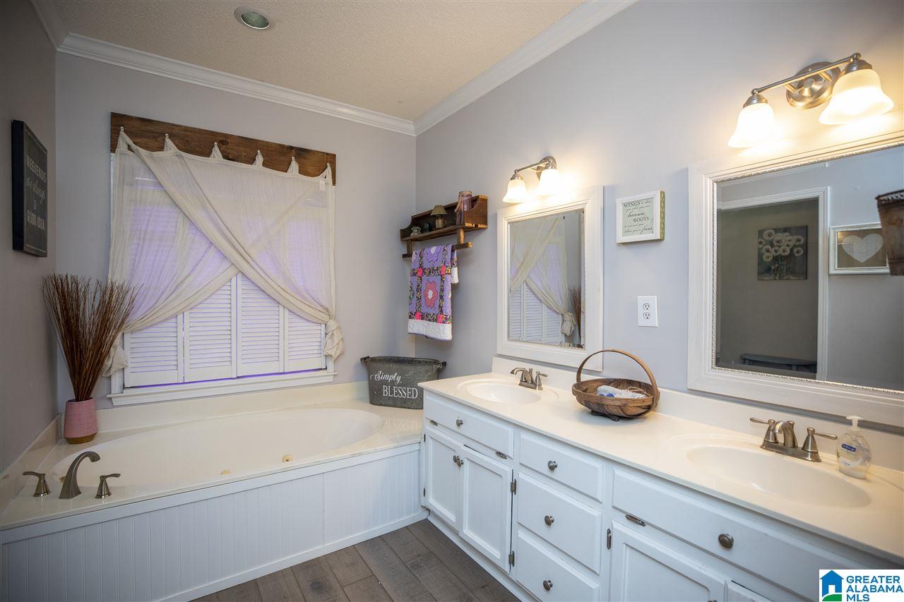 116 Kentwood Lane Alabaster, AL 35007 - Photo 21 of 49