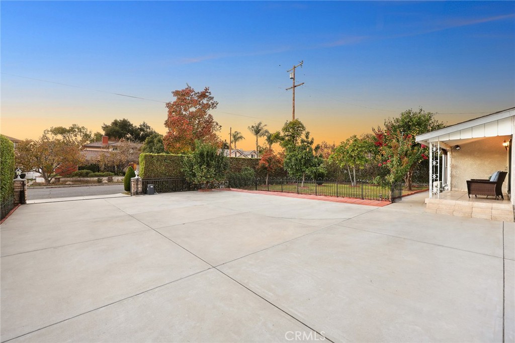5620 Halifax Road Arcadia, CA 91007 - Photo 16 of 21 a view of a terrace