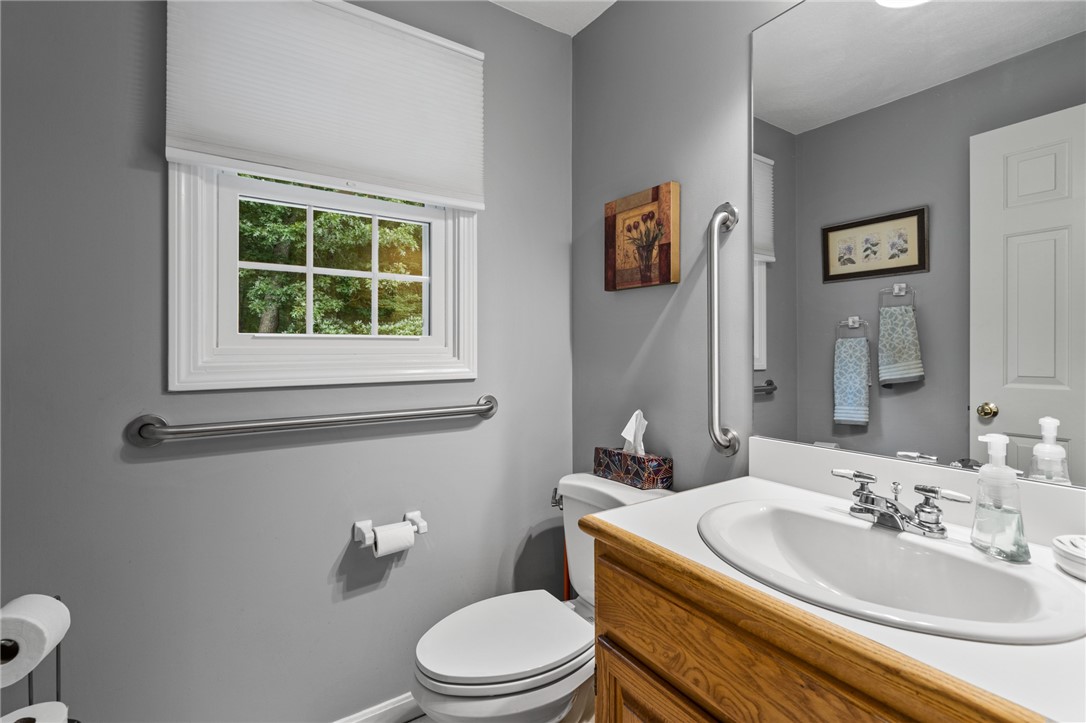 96 Wickham Road North Kingstown, RI 02852 - Photo 14 of 48 Gallery Image 14