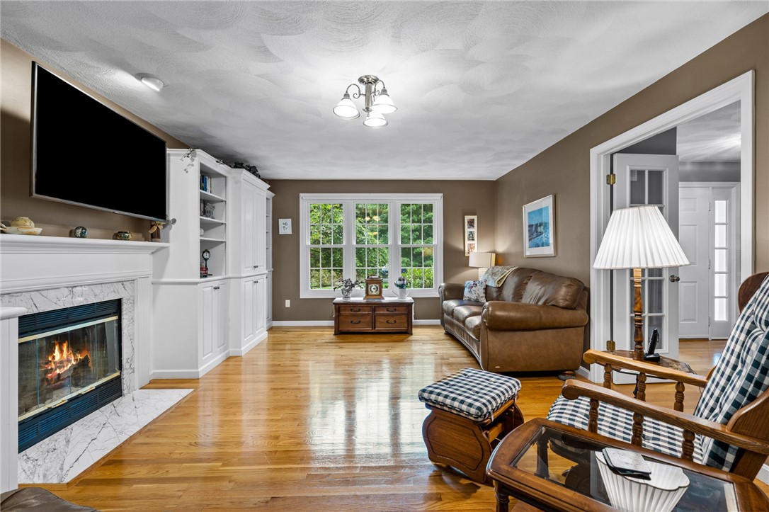 96 Wickham Road North Kingstown, RI 02852 - Photo 17 of 48 Gallery Image 17