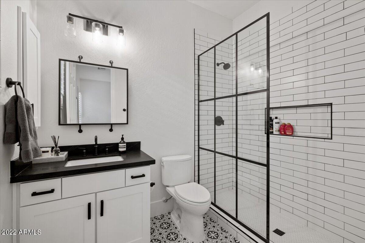 9995 East Ridgerunner Place Scottsdale, AZ 85255 - Photo 29 of 51 Bathroom