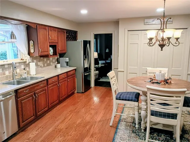 $469,000 | 324 LakeWood Drive, Butler, PA 16001