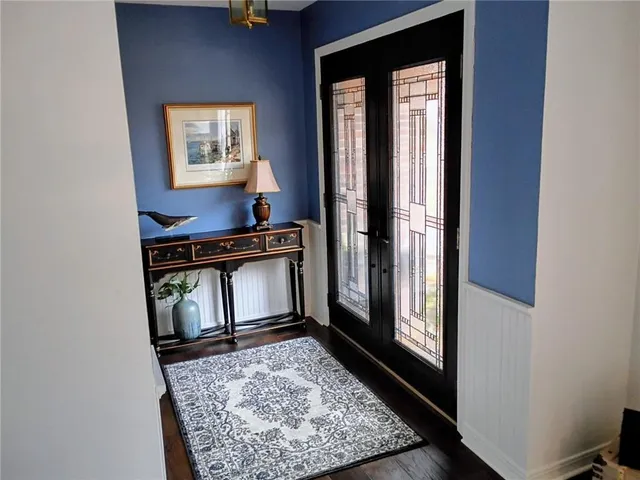 $469,000 | 324 LakeWood Drive, Butler, PA 16001