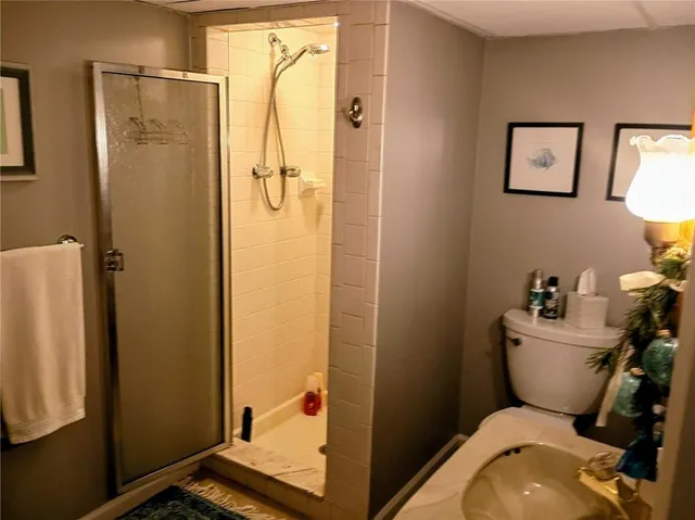 $469,000 | 324 LakeWood Drive, Butler, PA 16001