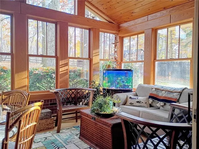 $469,000 | 324 LakeWood Drive, Butler, PA 16001