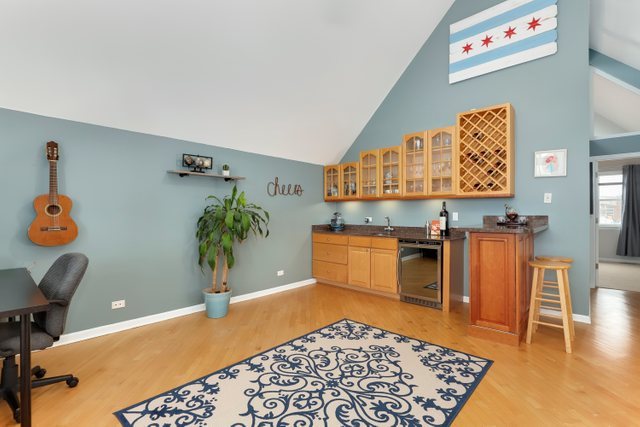 2124 West Haddon Avenue, Unit 3 Chicago, IL 60622 - Photo 16 of 28