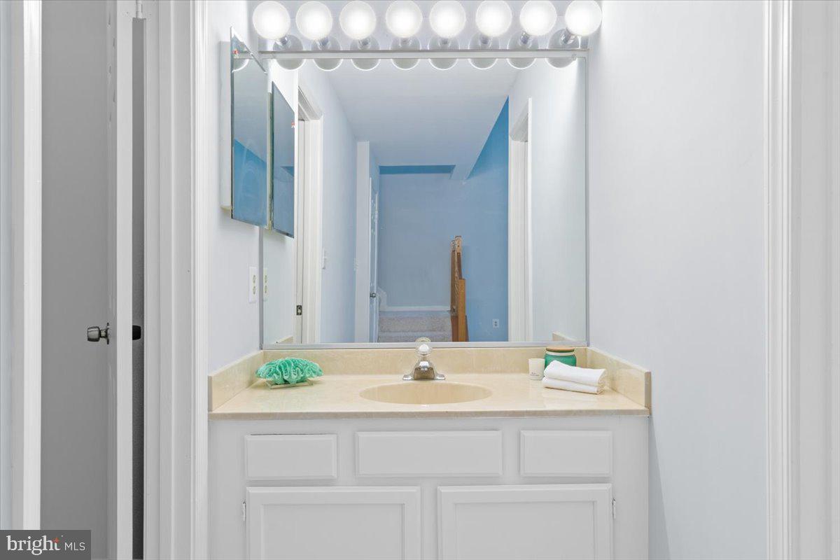 9671 Horsham Drive Laurel, MD 20723 - Photo 36 of 48 Full bathroom in lower level.