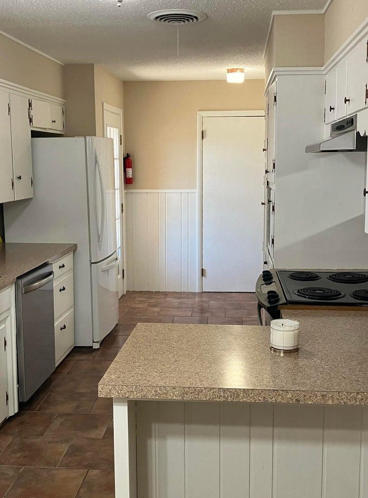 2808 West 11th Plainview, TX 79072 - Photo 12 of 50 Photo 12