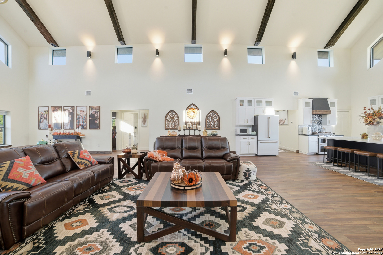 11103 Jarratt Road Atascosa, TX 78002 - Photo 13 of 38