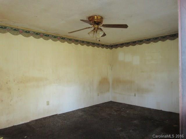 3029 Tryon Courthouse Road Kings Mountain, NC 28086 - Photo 3 of 24 Gallery Image 3