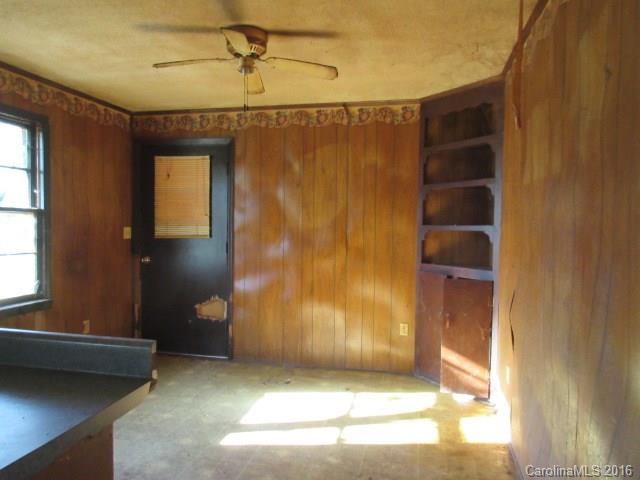 3029 Tryon Courthouse Road Kings Mountain, NC 28086 - Photo 4 of 24 Gallery Image 4
