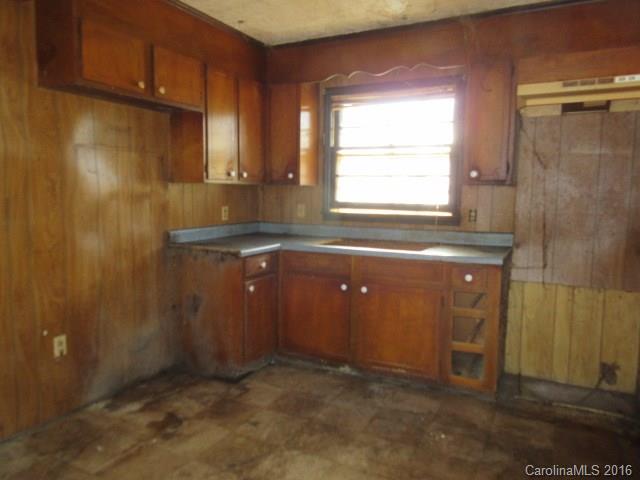 3029 Tryon Courthouse Road Kings Mountain, NC 28086 - Photo 5 of 24 Gallery Image 5