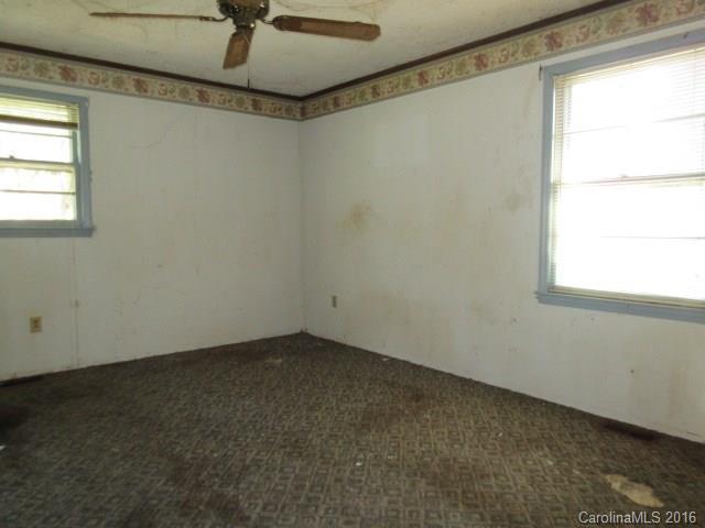 3029 Tryon Courthouse Road Kings Mountain, NC 28086 - Photo 7 of 24 Gallery Image 7