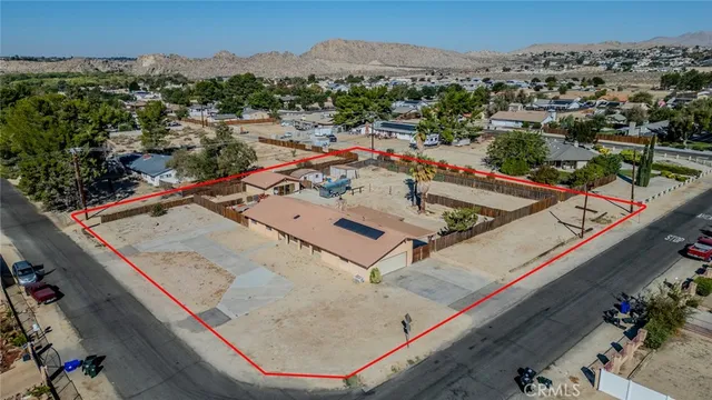 $550,000 | 18080 Manitou Road, Apple Valley, CA 92307