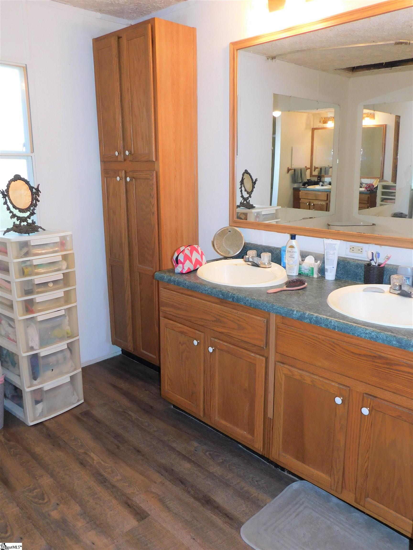 194 Fitts Road Greer, SC 29651 - Photo 19 of 19 Gallery Image 19