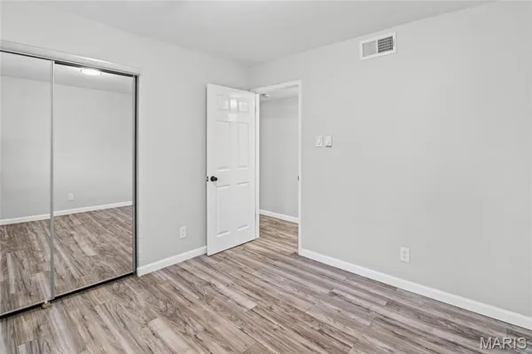 $149,900 | 10135 Sakura Drive, Unit G, St. Louis, MO 63128