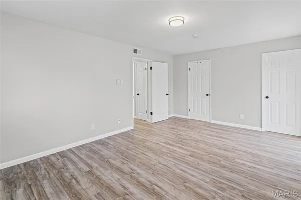 $149,900 | 10135 Sakura Drive, Unit G, St. Louis, MO 63128