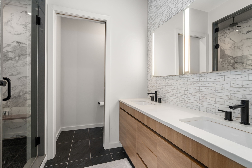 100 A Street, Unit 7 Boston, MA 02127 - Photo 21 of 33