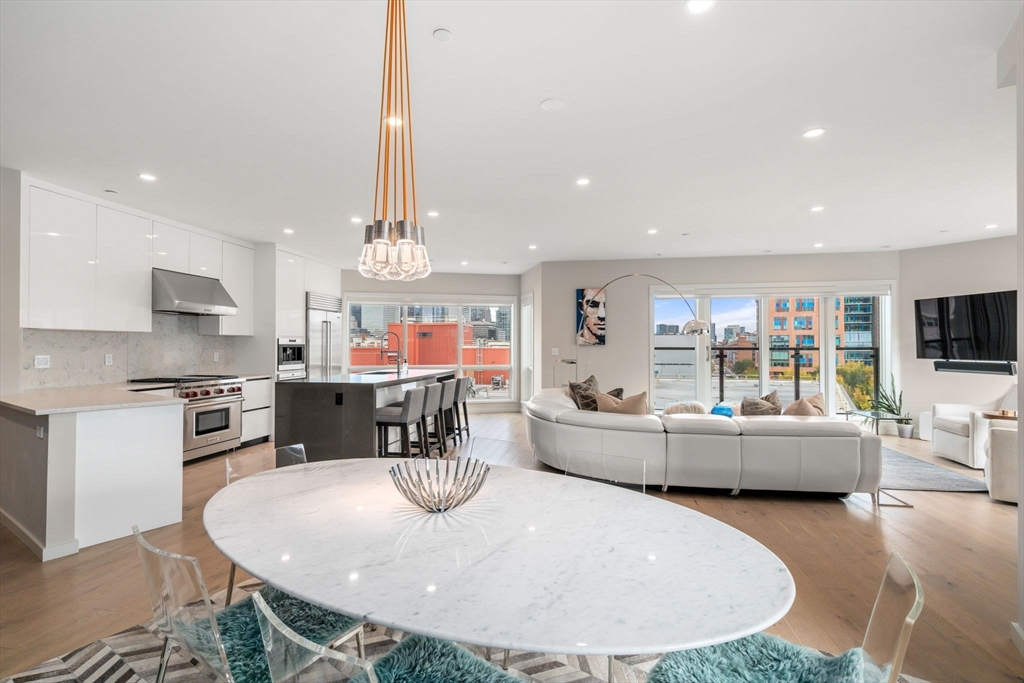 100 A Street, Unit 7 Boston, MA 02127 - Photo 3 of 33