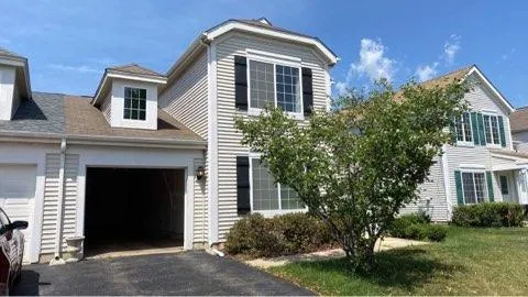 $2,050 | 86 Amberly Drive, Round Lake, IL 60073