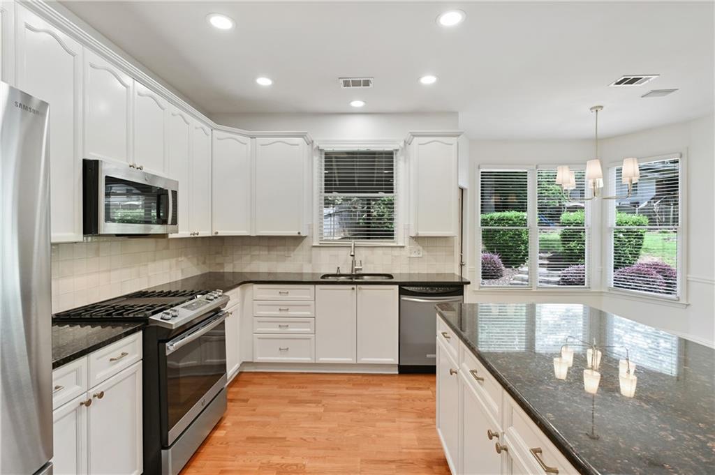 1643 Reserve Circle Decatur, GA 30033 - Photo 23 of 62