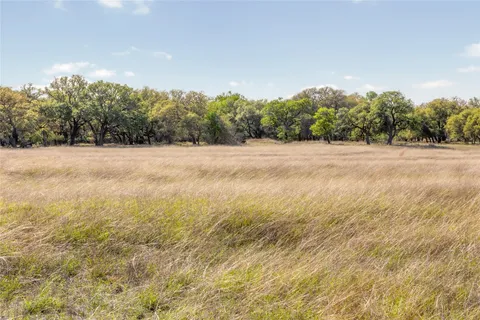 $5,890,000 | 9695 West Us 290 Highway, Hye, TX 78635