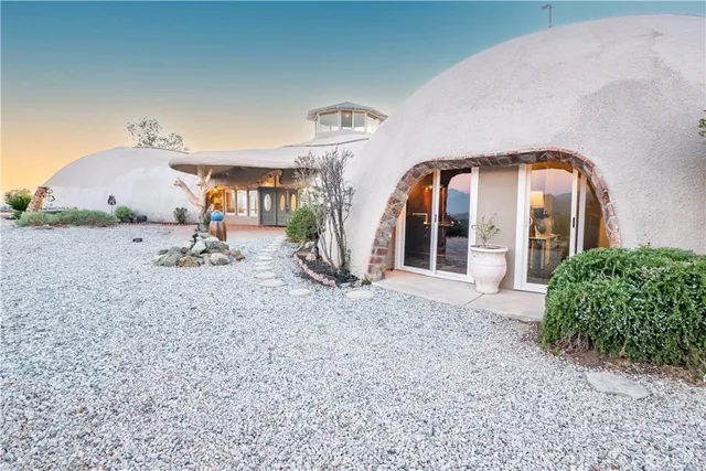 $2,798,000 | 13600 Diamond Point Drive, Unit 1, Yucaipa, CA 92399