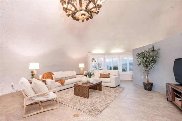 $2,798,000 | 13600 Diamond Point Drive, Unit 1, Yucaipa, CA 92399