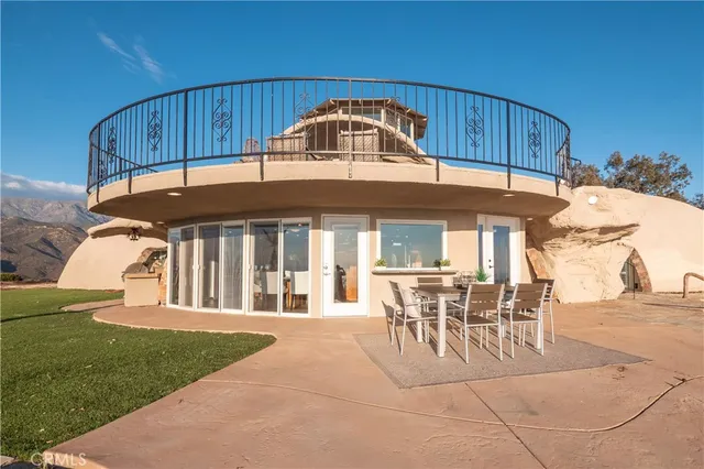 $2,798,000 | 13600 Diamond Point Drive, Unit 1, Yucaipa, CA 92399