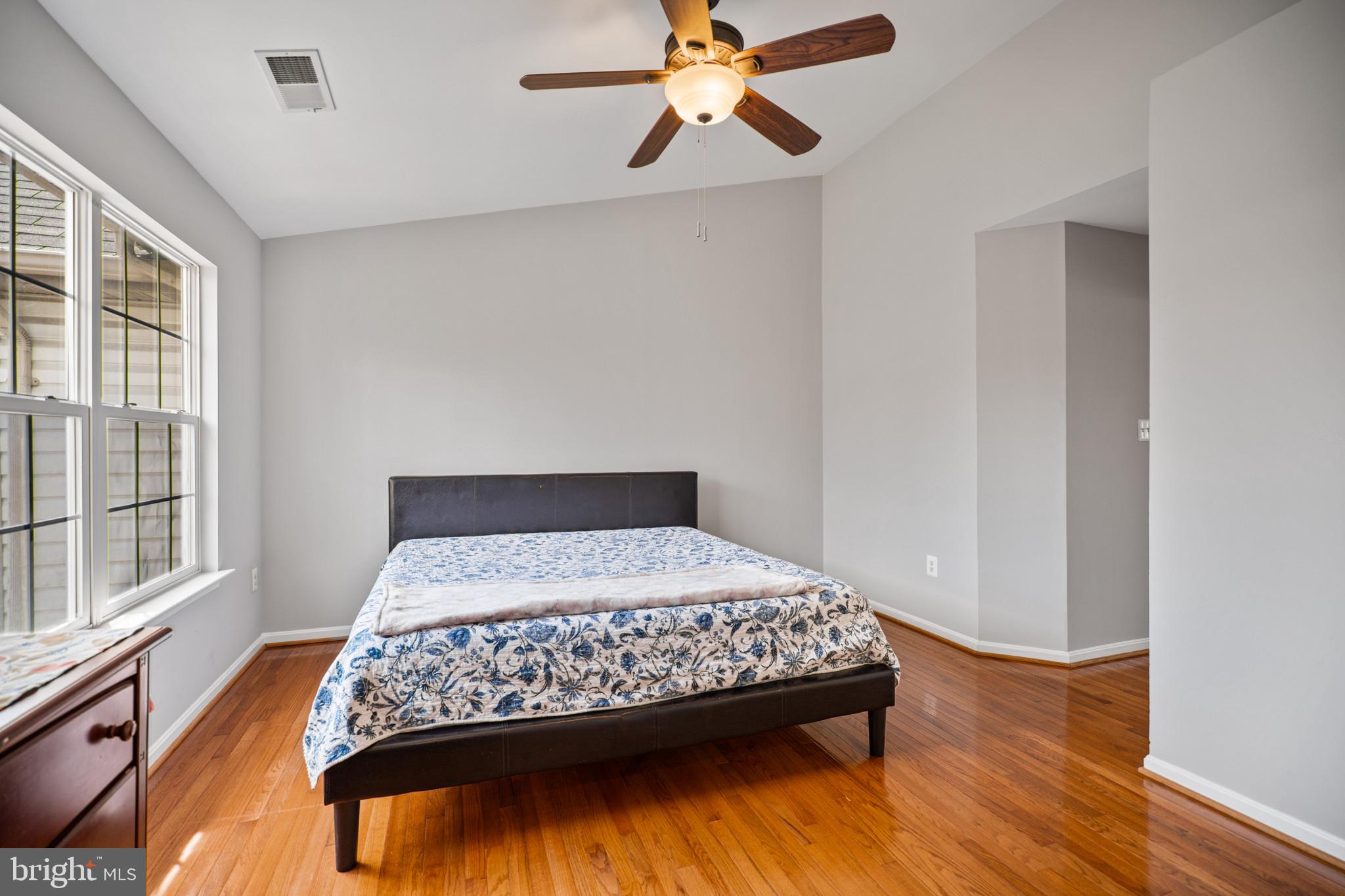 6397 St Timothys Lane Centreville, VA 20121 - Photo 12 of 36