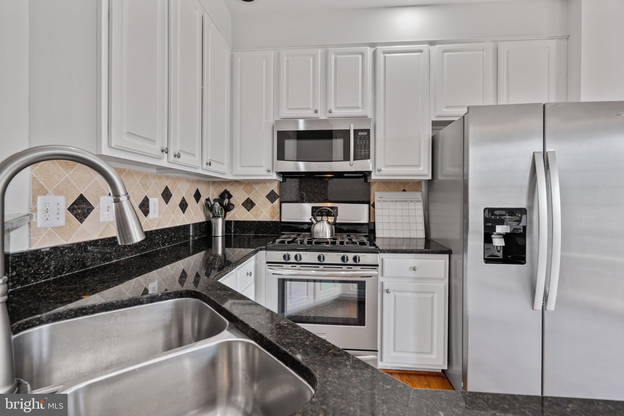 6397 St Timothys Lane Centreville, VA 20121 - Photo 25 of 36