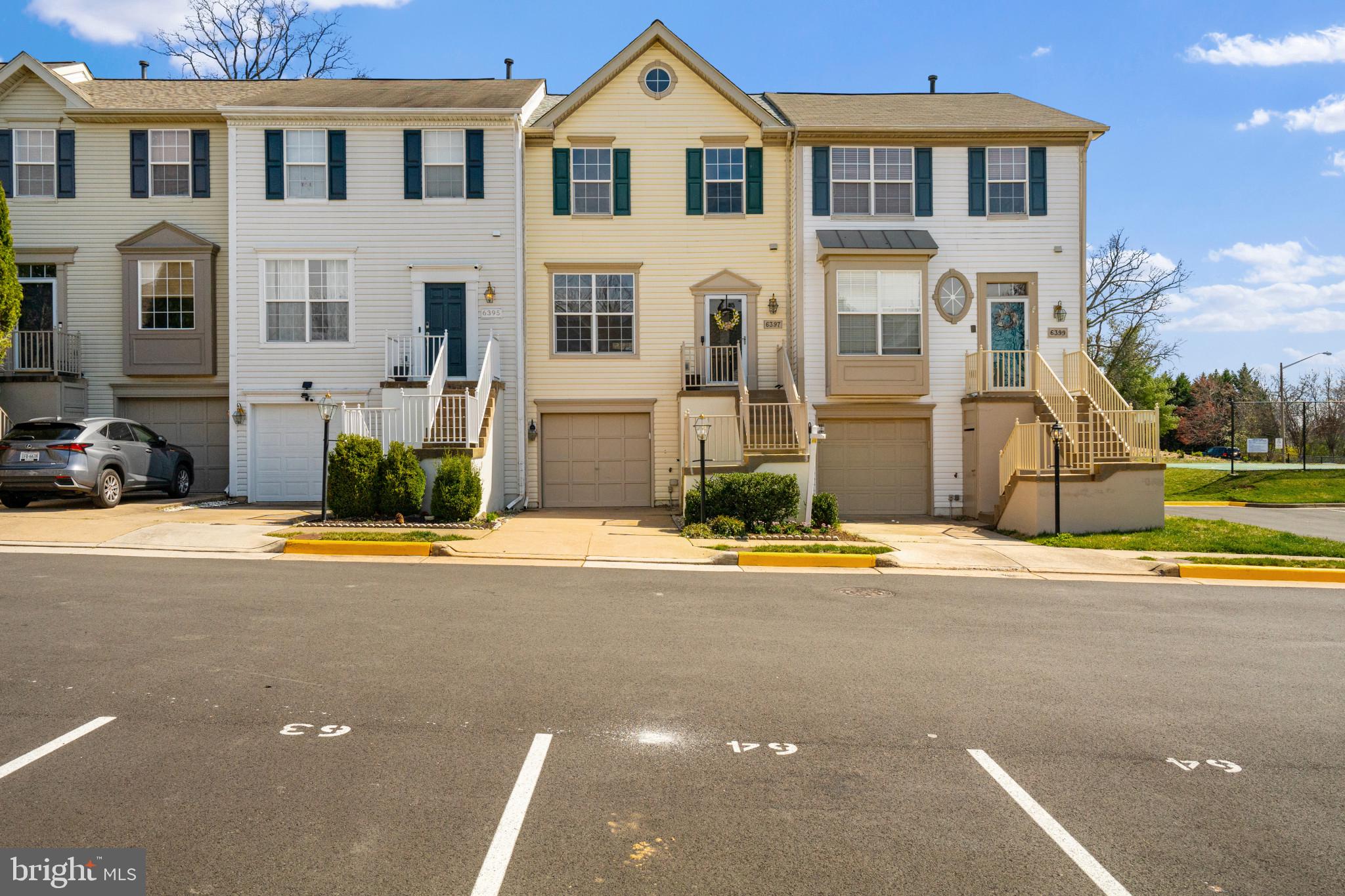 6397 St Timothys Lane Centreville, VA 20121 - Photo 4 of 36