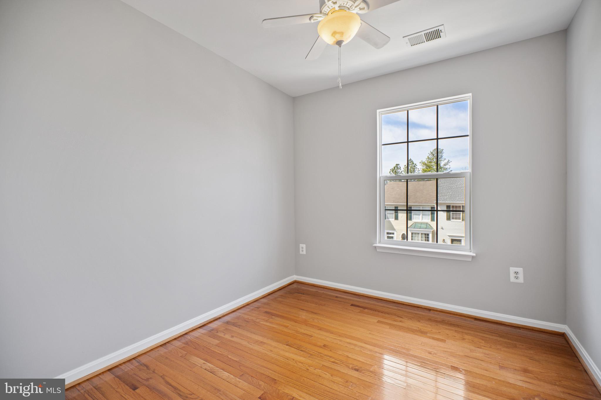 6397 St Timothys Lane Centreville, VA 20121 - Photo 8 of 36 Bedroom